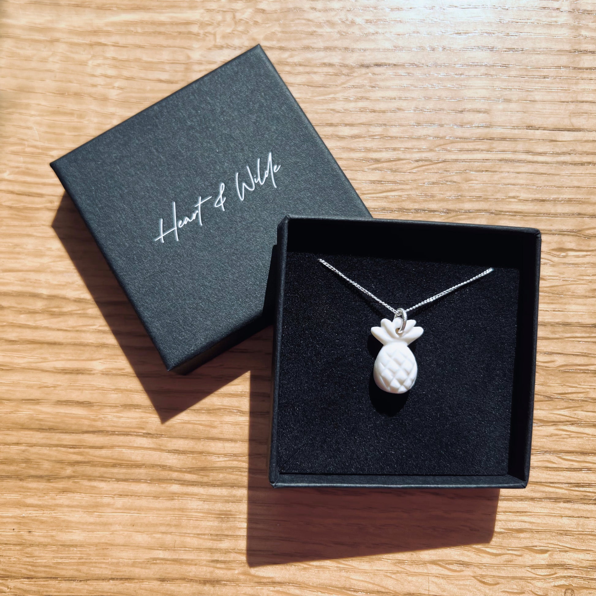 Heart and Wilde Porcelain Pineapple Necklace and Box Outer